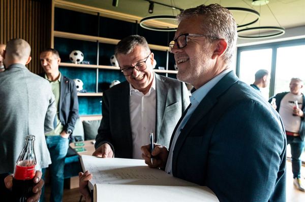 Stadion-Frühstück in der VIP-Loge